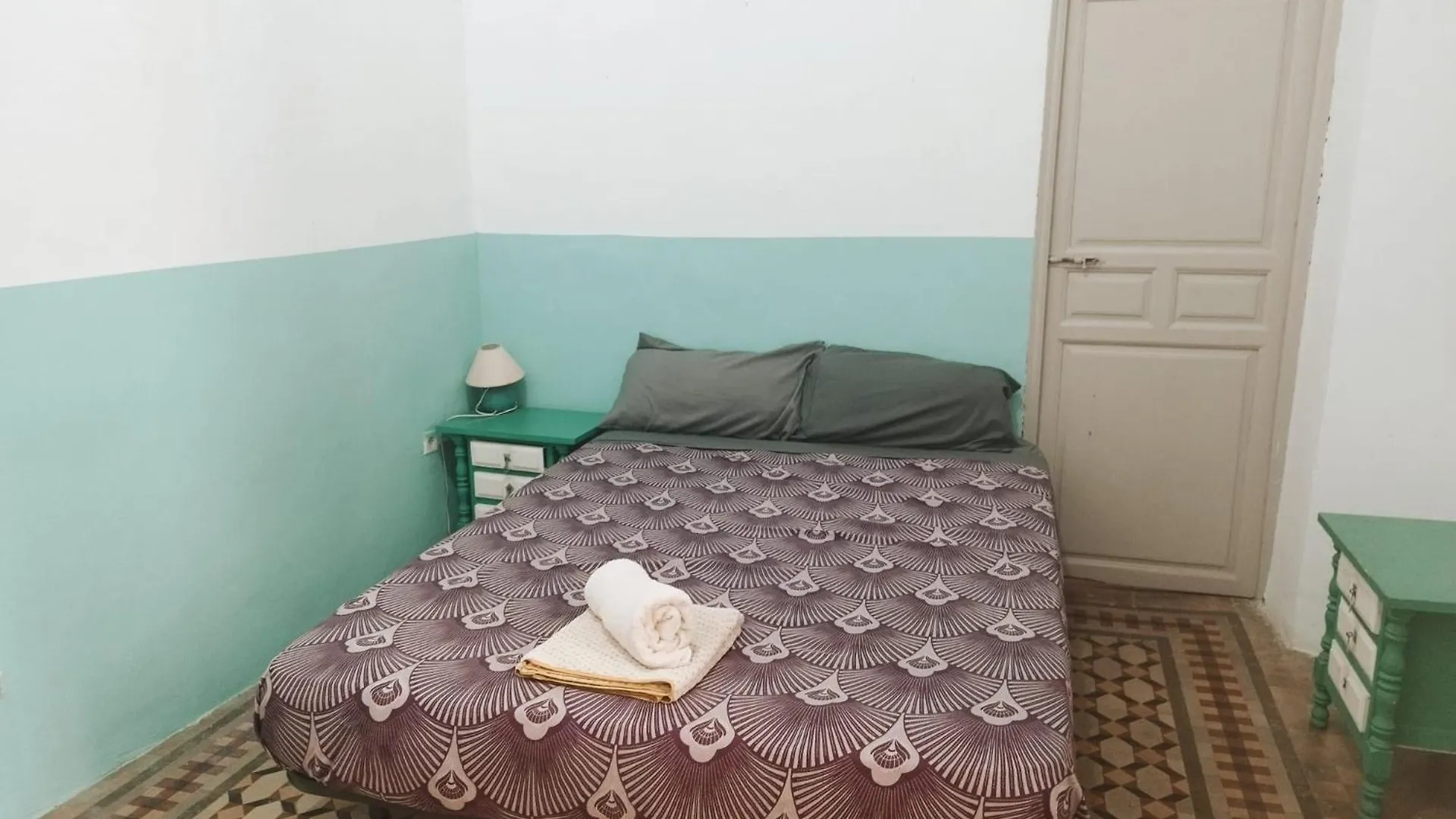 Ondaluz Carreteria Apartment Malaga