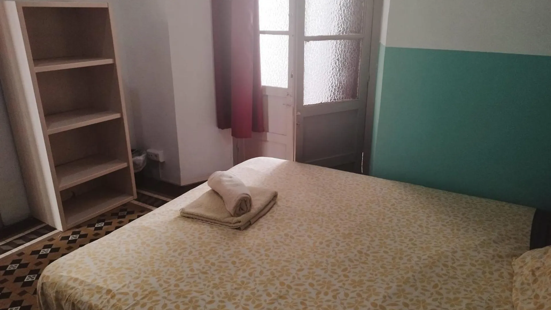 Ondaluz Carreteria Apartment Malaga